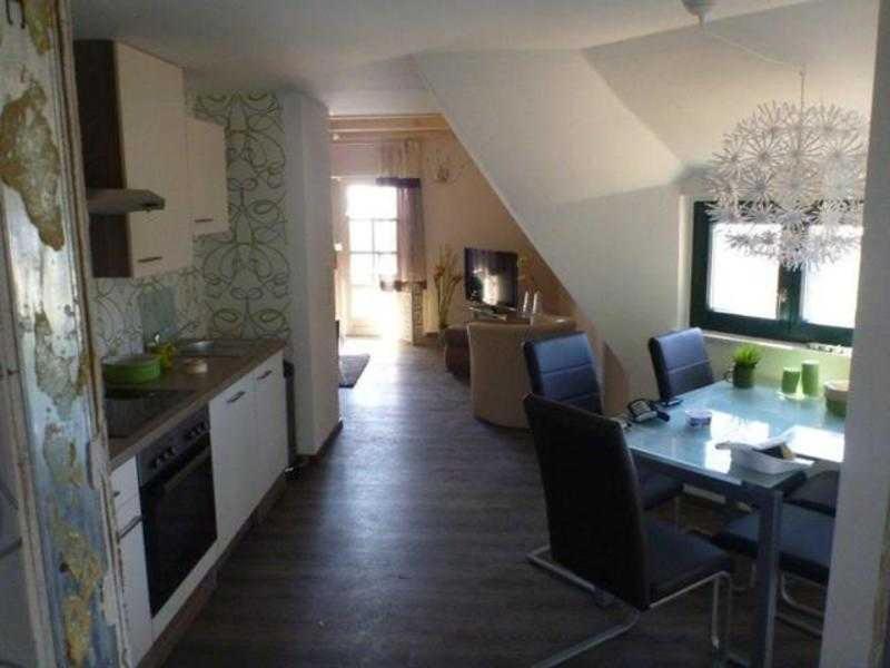 Schilfdachvilla Zeesboothaus We308 Kleinhagen Ruang foto